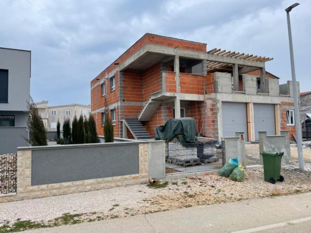 gradnja-vila-za-odmor-5820123